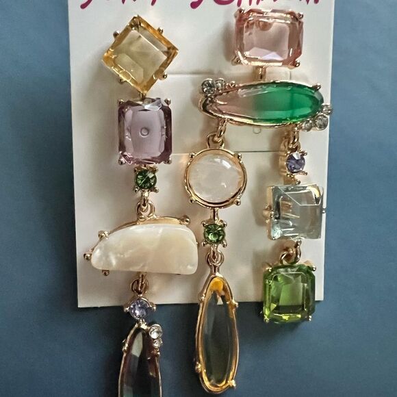 ๐โBetsey Johnson Multicolor Mismatched Drop Dangle Earrings ๐ - Picture 3 of 6